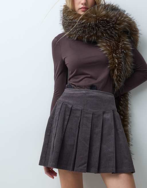 Threadbare pleated mini skirt in charcoal, 3 of 5