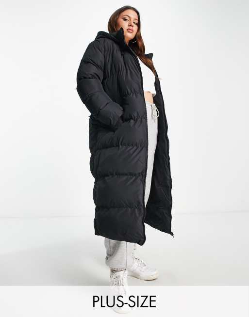 Threadbare Plus Addison maxi belted puffer coat in black | ASOS