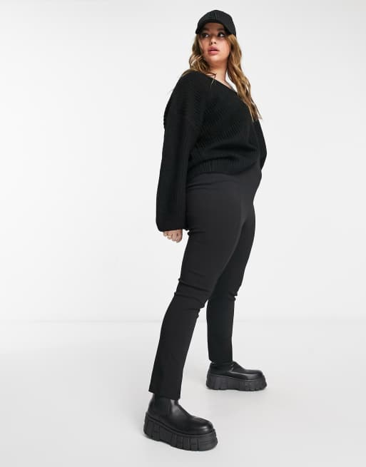 Threadbare Plus Laura Trui met uitsnijding aan achterkant ASOS