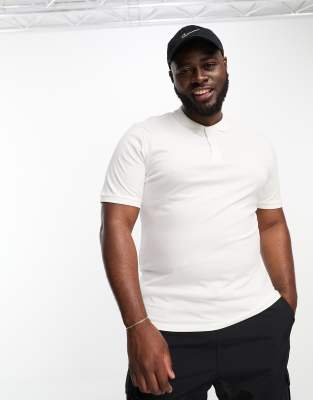 Threadbare Plus polo in white - ASOS Price Checker