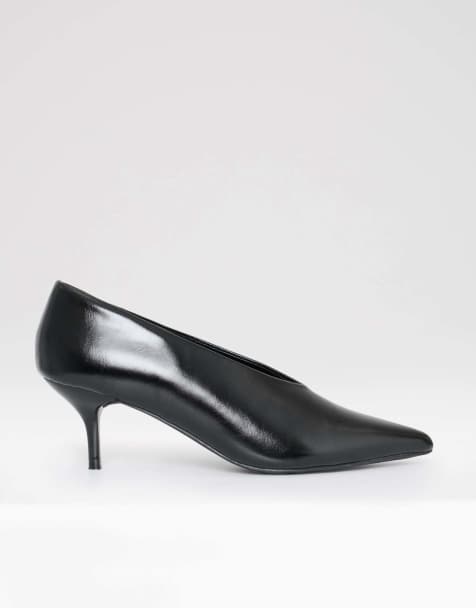 Threadbare Pointed kitten heels in black - view 1