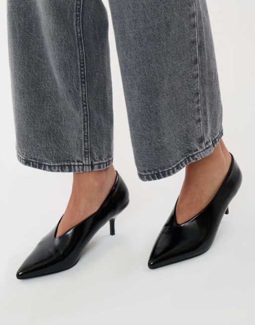Threadbare Pointed kitten heels in black, 5 of 5