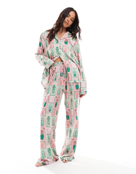 Threadbare Printed long button-through pyjama set in pale green - view 1