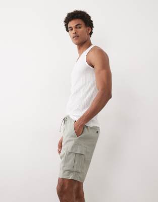 Threadbare Pull On Shorts With Cargo Pockets In Gray
