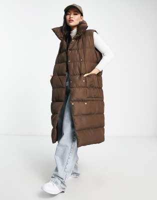 Threadbare Reflex oversized longline padded vest with pockets in chocolate brown