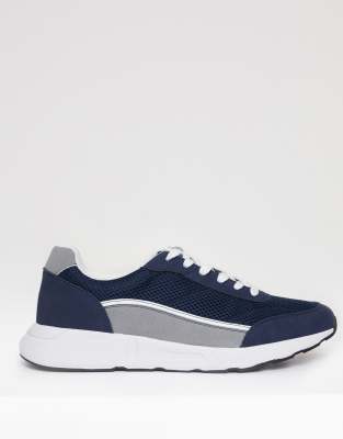  Retro lace up trainers 