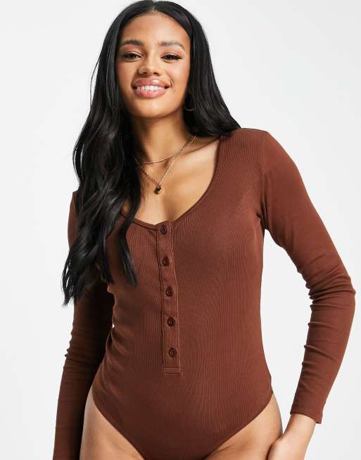 Threadbare ribbed button front long sleeve bodysuit in chocolate brown