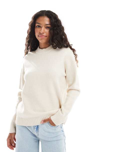 Threadbare round neck oversized jumper in off white - view 1