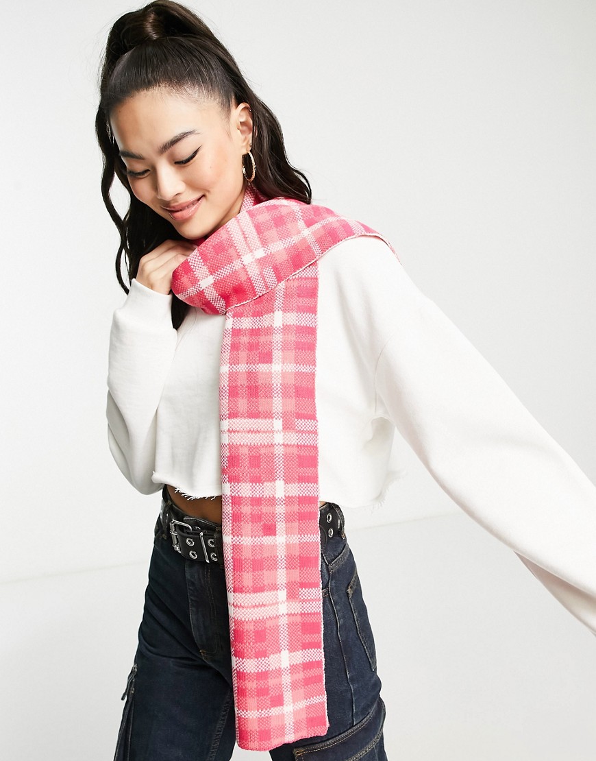 scarf in pink check