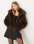 [Threadbare] Threadbare short faux fur jacket with collar in chocolate-Brown 14 Chocolate brown