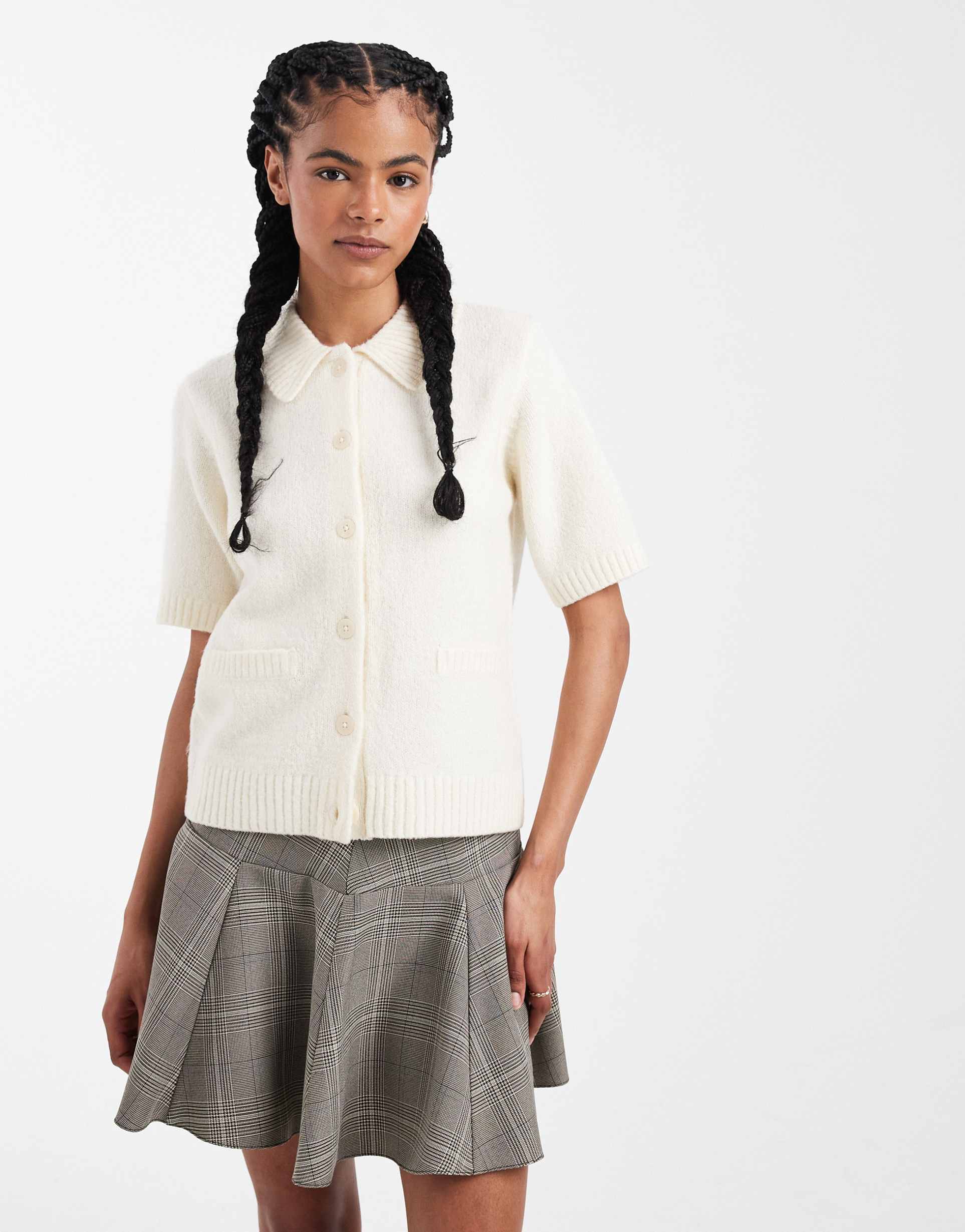 threadbare short sleeve cardigan with collar in ecru