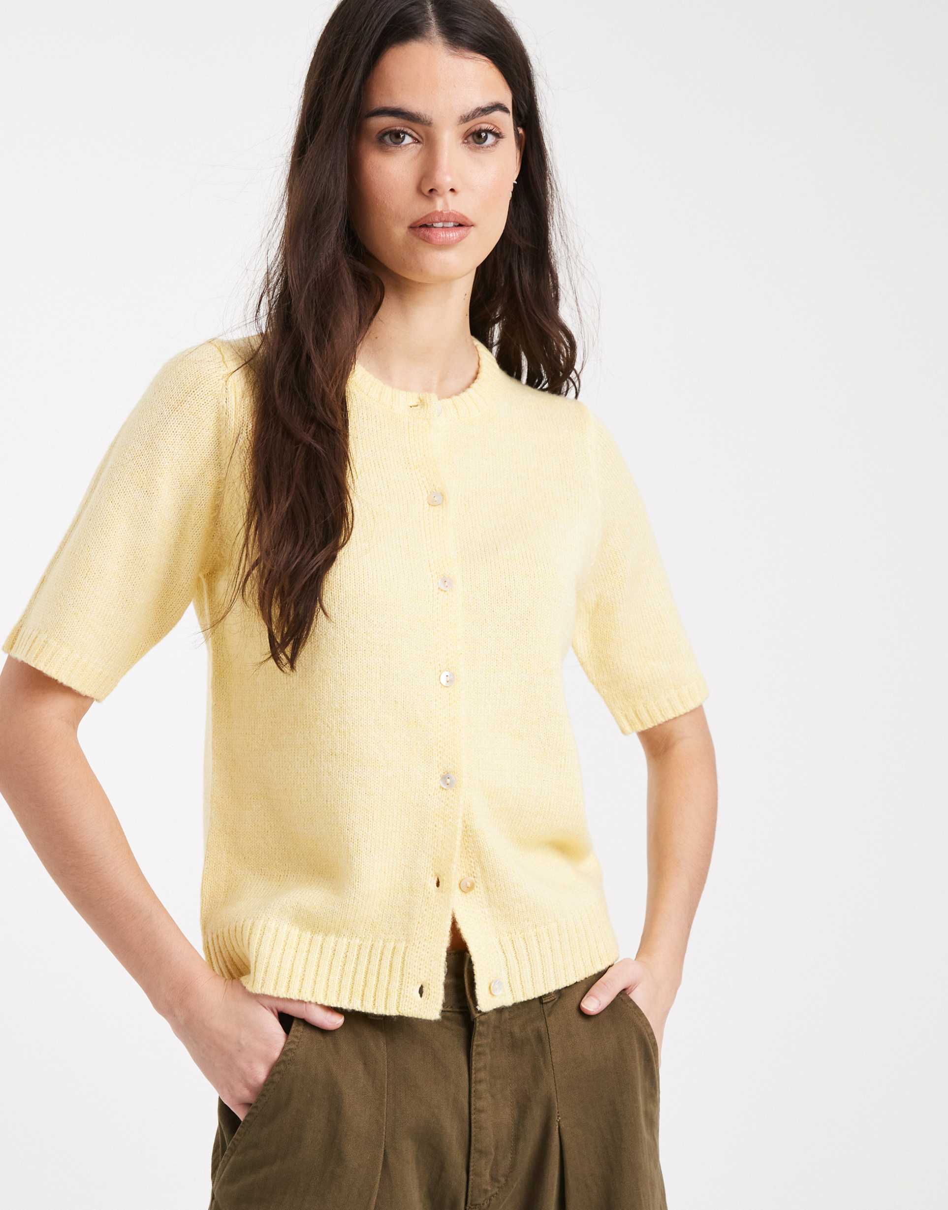 threadbare short sleeve crew neck cardigan in lemon yellow