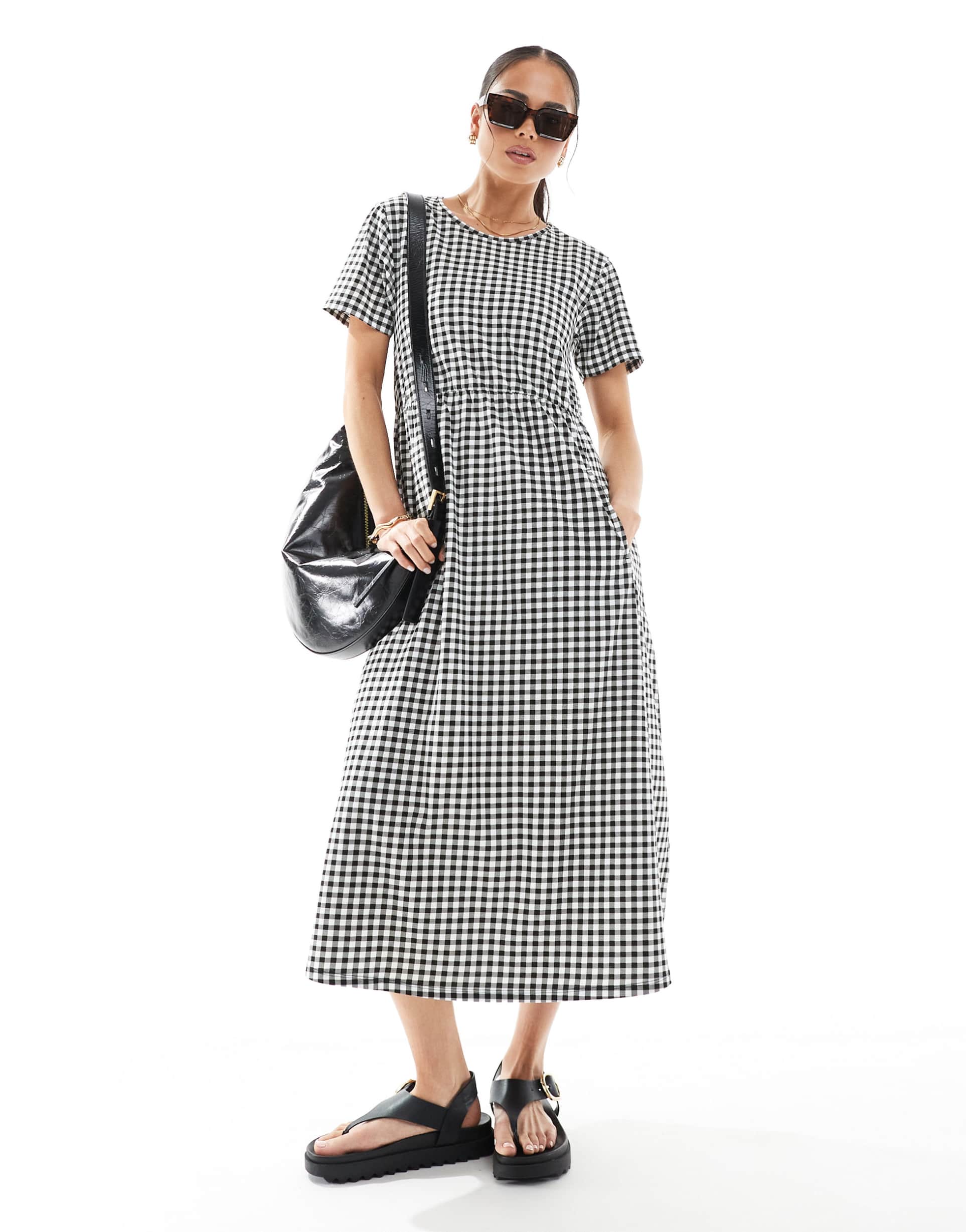 threadbare short sleeve jersey midi dress with pockets in black and white gingham