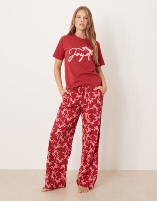 Threadbare Threadbare short sleeve joy print pyjamas with pattern trouser in pink and burgundy