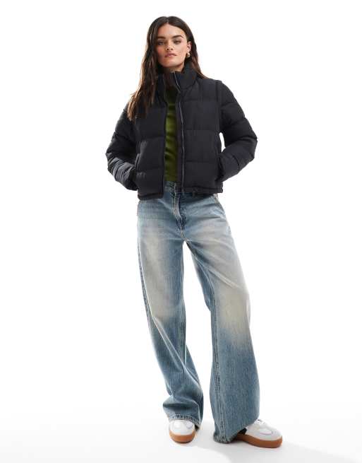 Threadbare short zip up puffer in black