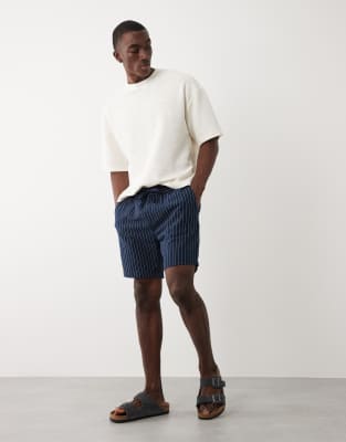 Threadbare Shorts In White