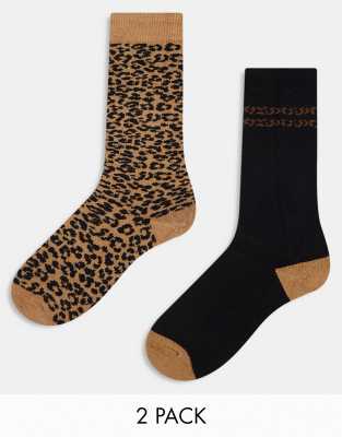 Threadbare Threadbare Ski 2 pack printed socks in leopard print-Black