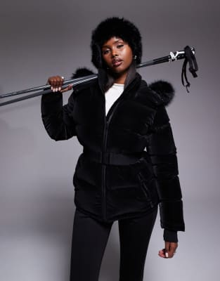 Threadbare - Ski - Glänzende Pufferjacke in Schwarz mit Kunstpelzkragen