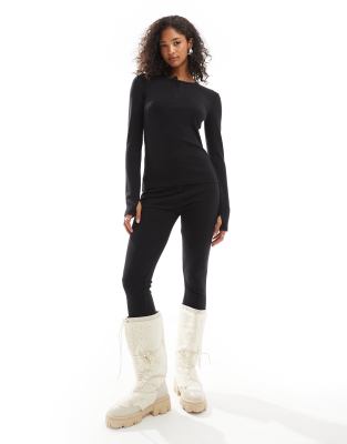 Ski ribbed base layer top and leggings set in black