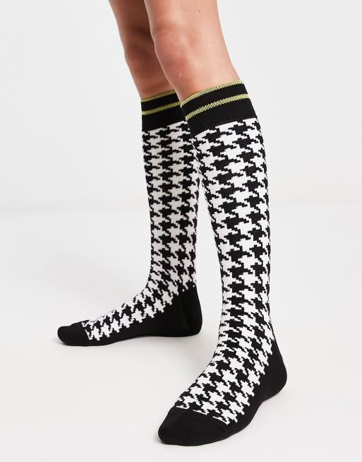 Threadbare Ski socks in houndstooth ASOS