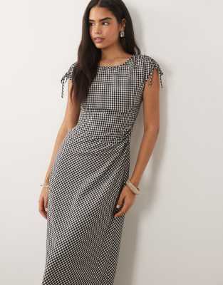 Threadbare sleeveless woven gingham dress with ruched detail in black & white