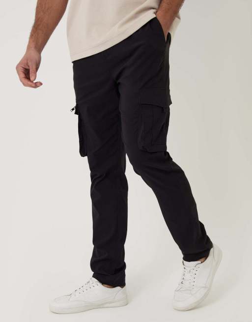 Threadbare Slim fit stretch cargo trousers in black in black, 2 of 5