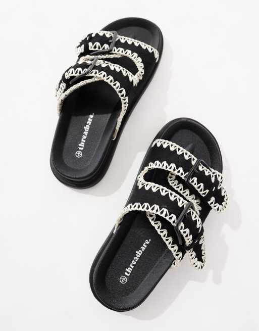 Threadbare - Sorte flade sandaler med to remme, 4 af 4