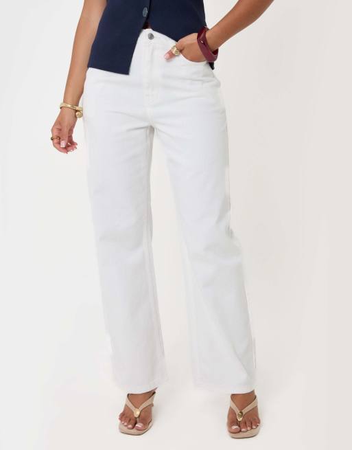 Threadbare Straight leg jeans in white, 2 of 5