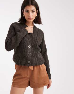 Threadbare - Strickjacke in Schokobraun mit kontrastierenden Knöpfen-Brown