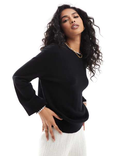 Threadbare – Strickpullover in Schwarz mit weißem Kontrastbesatz - view 1