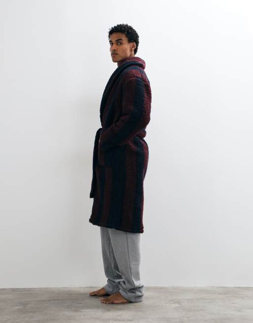 Threadbare striped dressing gown in burgundy, 3 of 5