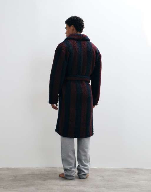 Threadbare striped dressing gown in burgundy, 4 of 5