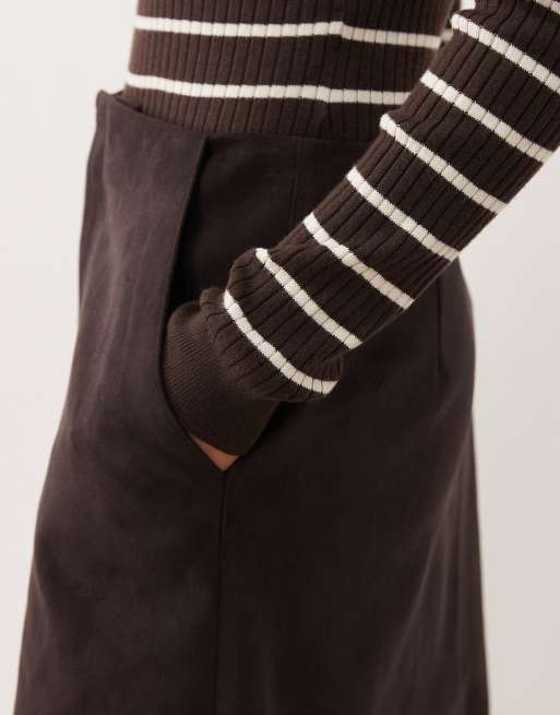 Threadbare suedette mini skirt in chocolate , 4 of 5