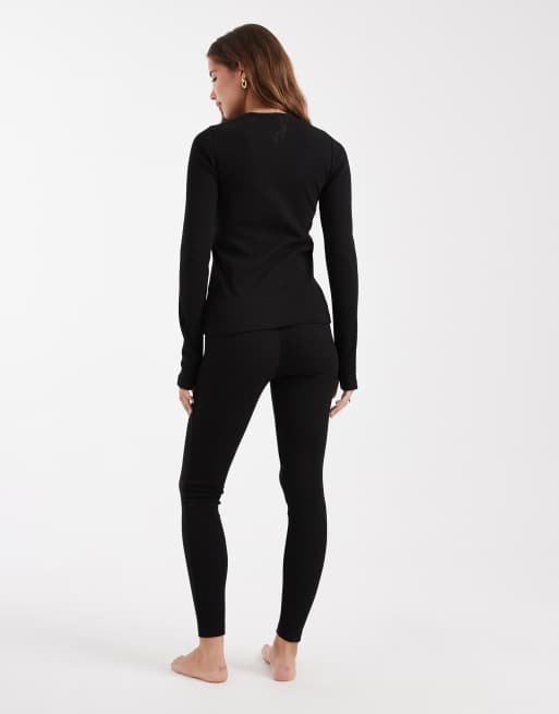 Threadbare – Svart, ribbat loungewearset med långärmad topp med knäppning, 4 av 4