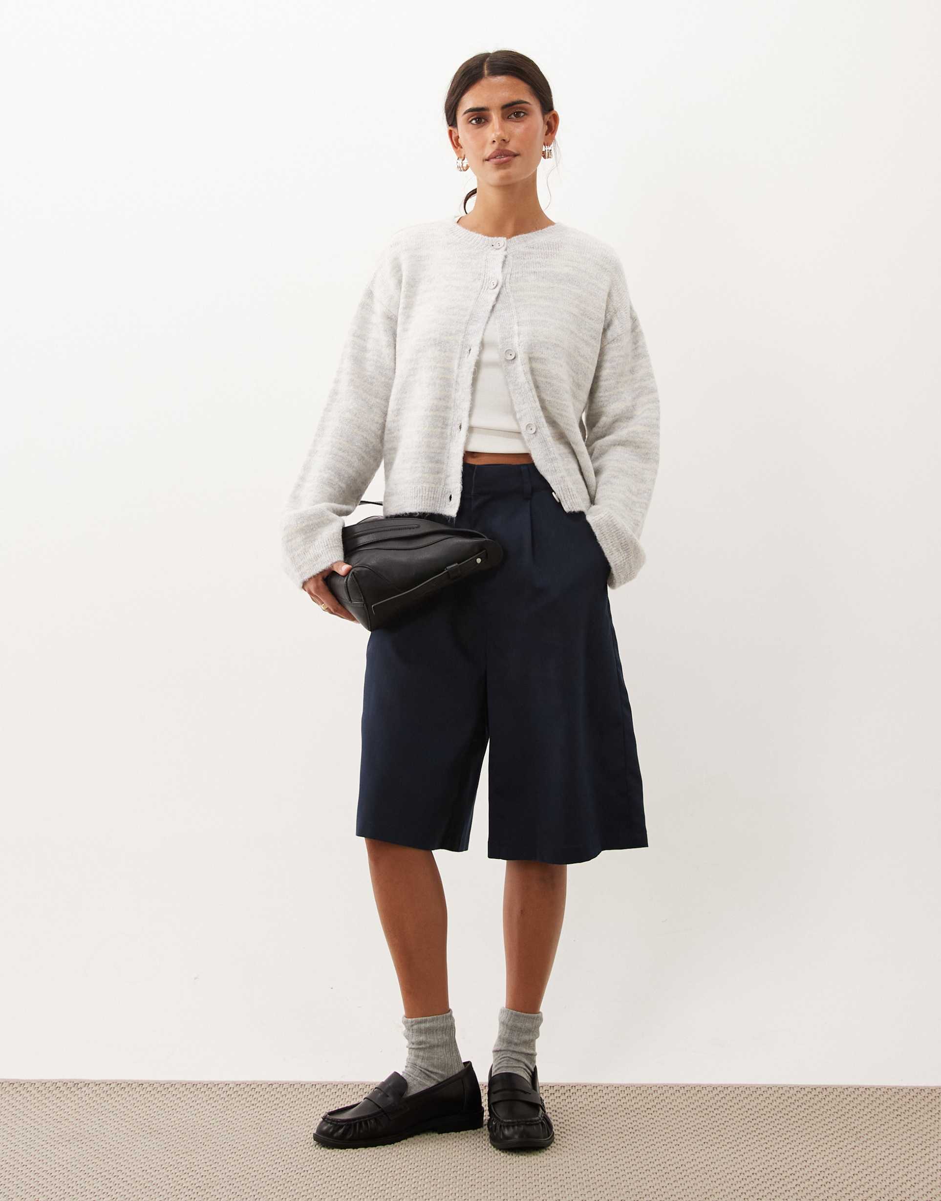 threadbare tailored bermuda shorts in navy