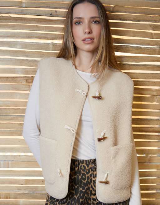 Threadbare Toggle fleece borg gilet in natural