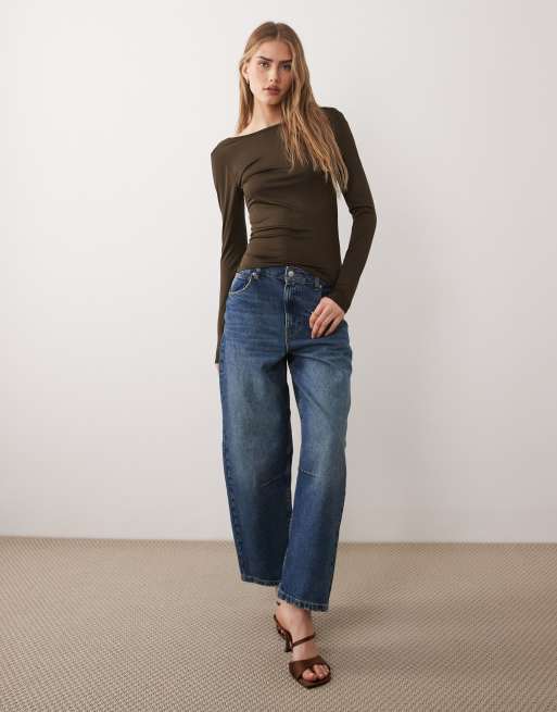 Threadbare - Top van gladde stof met lange mouwen en lage ronde achterkant in bruin, 4 van 4