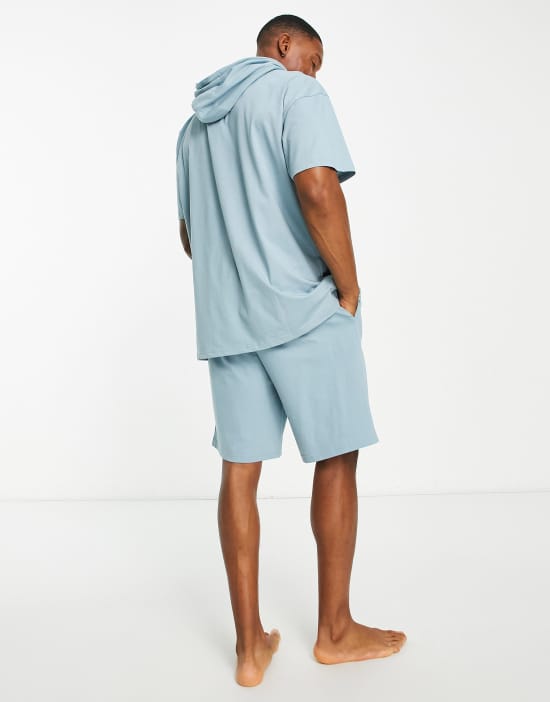 https://images.asos-media.com/products/threadbare-valance-short-hooded-lounge-set-in-duck-egg/201607104-2?$n_550w$&wid=550&fit=constrain