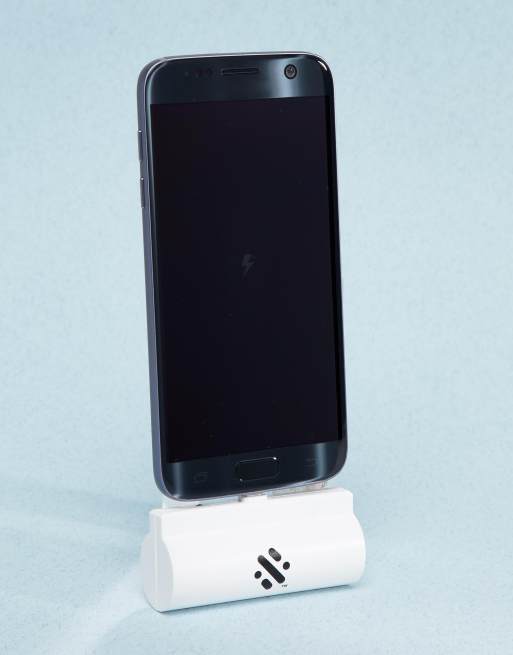 Thumbs Up Mini Emergency Android Charger, 2 of 4