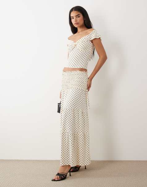 Tiger Mist Denali off-shoulder top and maxi skirt set in white polka dot - view 1