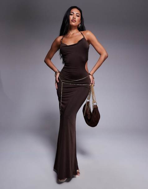 Tiger Mist - Suriya - Vestito lungo marrone con scollo ad anello allacciato al collo, schiena scoperta, allacciatura sul retro e catenine - view 1