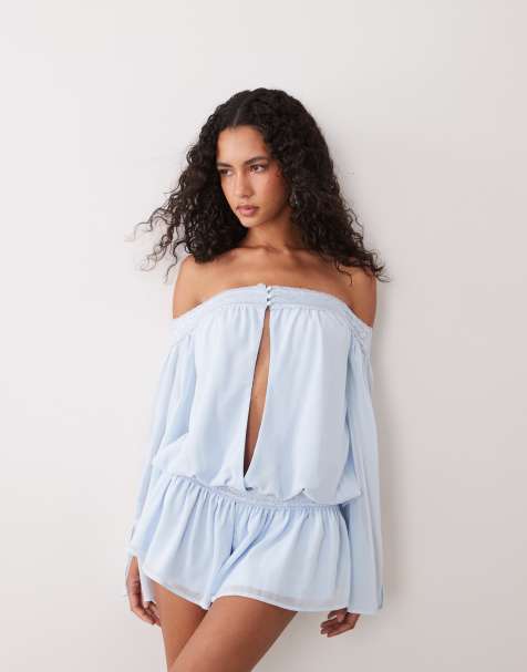 Tiger Mist Tessie chiffong bardot-playsuit med vida ärmar, djup ringning och markerad midja i babyblått - view 1