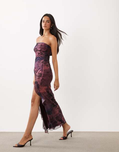 Tiger Mist - vestido maxi palabra de honor con detalle de volante y abertura lateral en el muslo en estampado floral morado - view 1