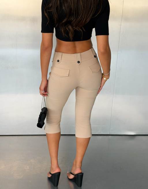 Tiger Mist x Jessica Bader Ashleigh capri co-ord in beige, 4 van 4