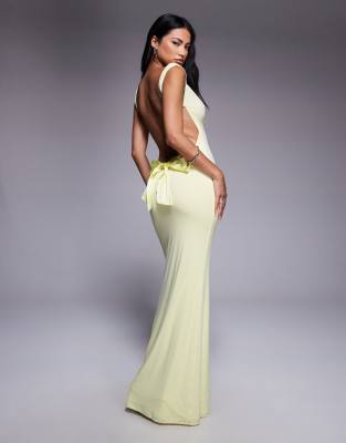 Tiger Mist - Zita - Maxikleid in Zitronengelb mit eckigem Ausschnitt, U-Ausschnitt am Rücken und Satin-Schleifendetail