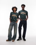 [Timberland] Timberland Authentic large chest collegiate logo oversized t-shirt in dark green Chest 39-41 Green gables