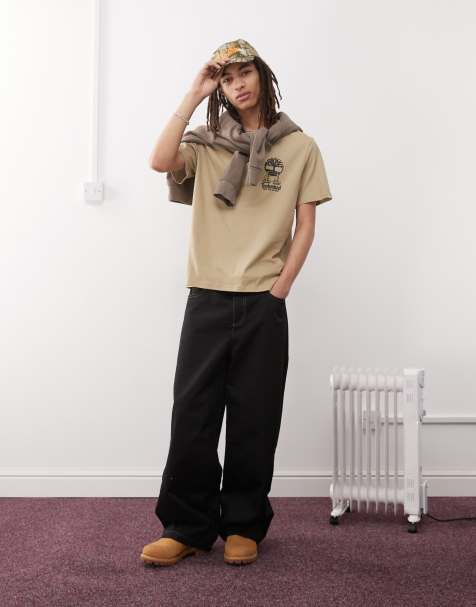 Timberland - Beige T-shirt med markant logoprint på brystet - view 1