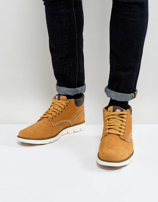 Bradstreet chukka store for men