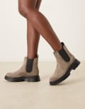 [Timberland] Timberland Cambria Valley chunky sole chelsea boots in grey suede 41 Medium Grey