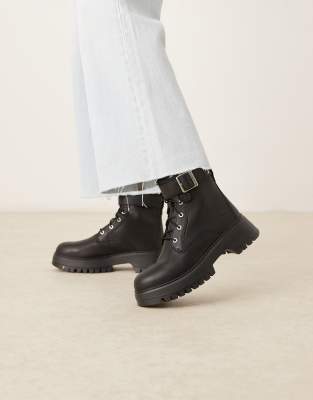 Timberland - Cora Valley - Schnürstiefel in Schwarz